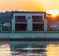 Ulverstone Waterfront Apartments - Accommodation Search