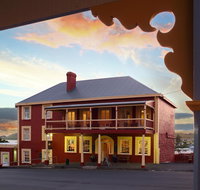 Stanley Hotel  Apartments - Accommodation Search