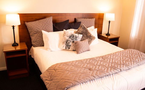 Stanley Hotel & Apartments - Accommodation Search 28