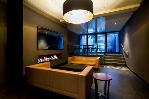 Customs House Hotel - Accommodation Search 30