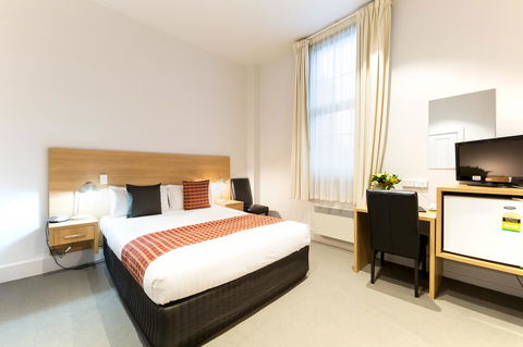 Customs House Hotel - Accommodation Search 44