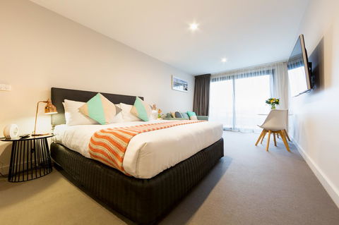 Customs House Hotel - Accommodation Search 9