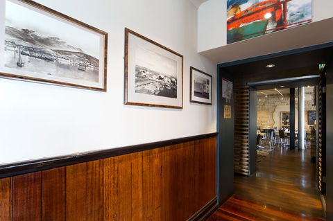 Customs House Hotel - Accommodation Search 36