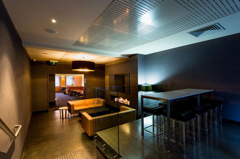 Customs House Hotel - Accommodation Search 32