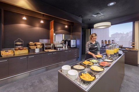 Best Western Plus Launceston - Accommodation Search 5