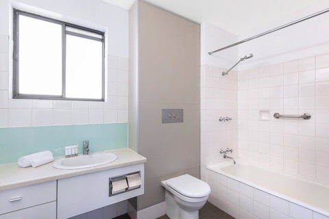 Best Western Plus Launceston - Accommodation Search 12