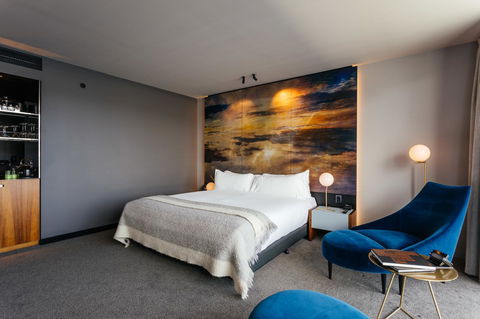 MACq 01 Hotel - Accommodation Search 7