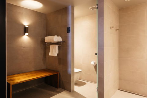 MACq 01 Hotel - Accommodation Search 36