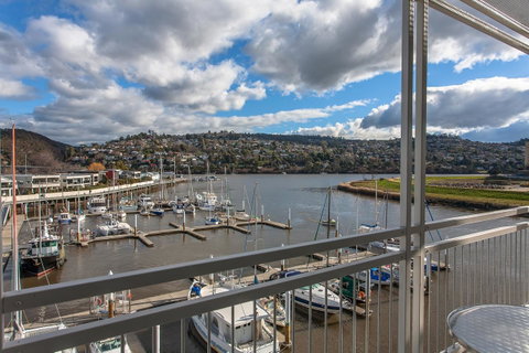 Peppers Seaport Hotel - Accommodation Search 24