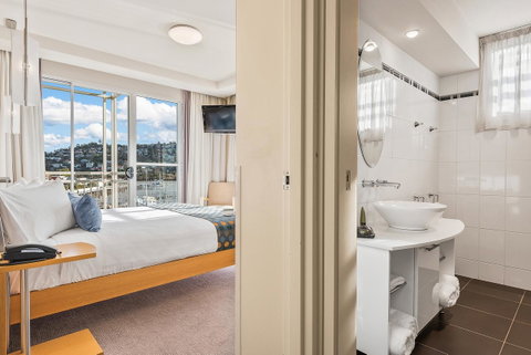 Peppers Seaport Hotel - Accommodation Search 28