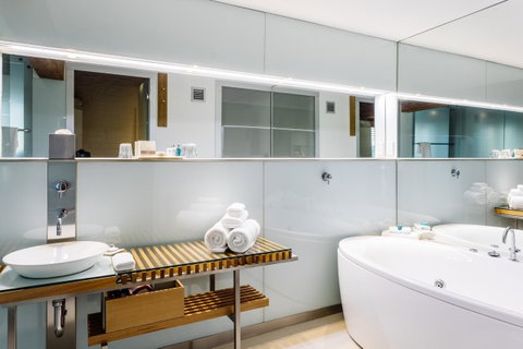 The Henry Jones Art Hotel - Accommodation Search 41