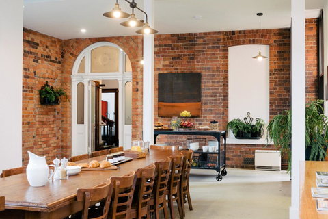 The Florance - Accommodation Search 8
