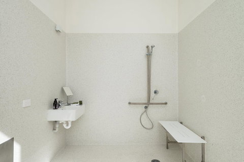 The Florance - Accommodation Search 40