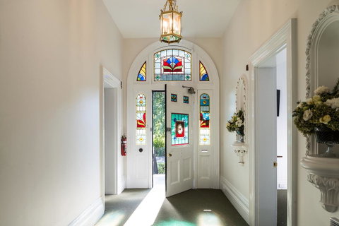 The Florance - Accommodation Search 15