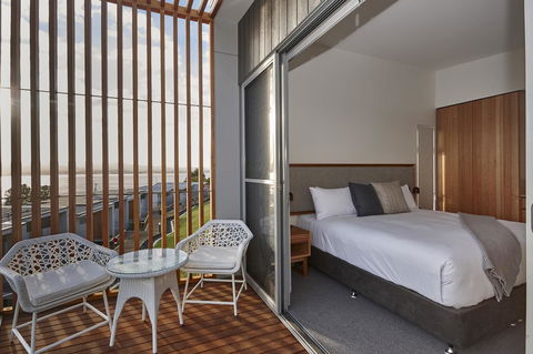 Rosevears Riverview Hotel - Accommodation Search 16