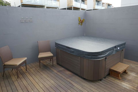 Rosevears Riverview Hotel - Accommodation Search 2