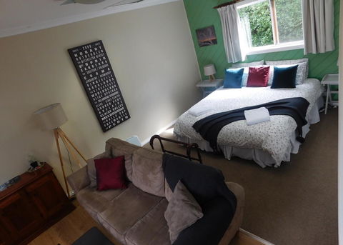 Amble\'a\'While On Tamar - Accommodation Search 12