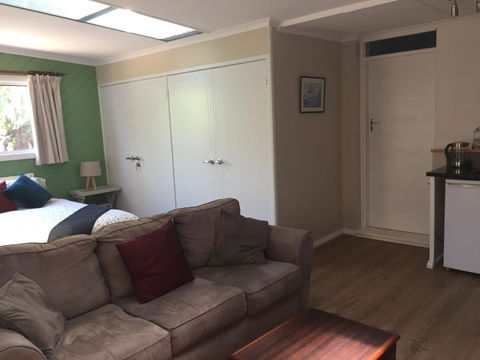 Amble\'a\'While On Tamar - Accommodation Search 35