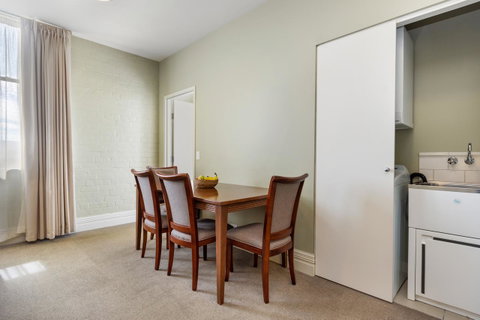 Launceston Central Apartment Hotel Official - Accommodation Search 4