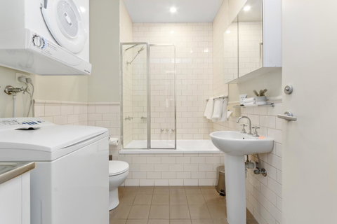 Launceston Central Apartment Hotel Official - Accommodation Search 13
