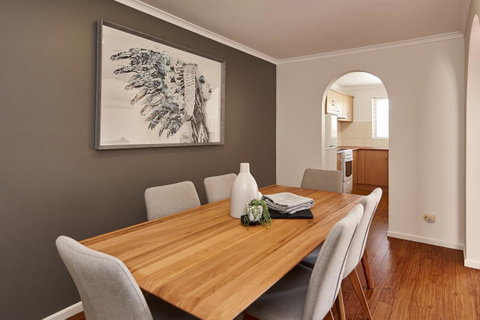 Elphin Serviced Apartments - Accommodation Search 23