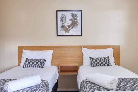 Elphin Serviced Apartments - Accommodation Search 3