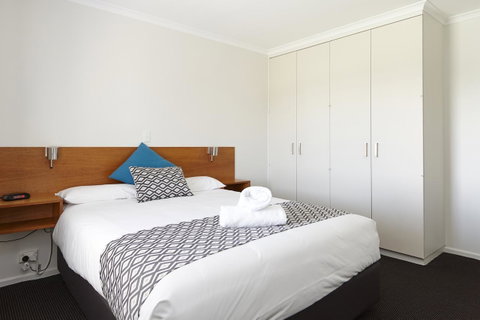 Elphin Serviced Apartments - Accommodation Search 25