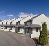 Elphin Motel  Serviced Apartments - Accommodation Search