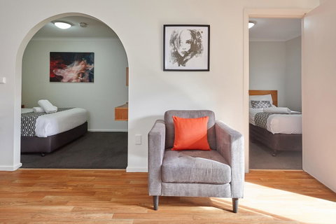 Elphin Serviced Apartments - Accommodation Search 5