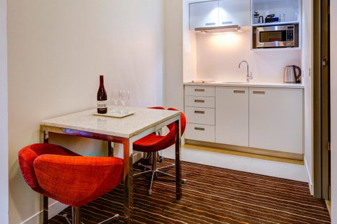 Mantra Charles Hotel - Accommodation Search 20