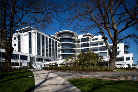 Mantra Charles Hotel - Accommodation Search 9