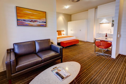 Mantra Charles Hotel - Accommodation Search 22