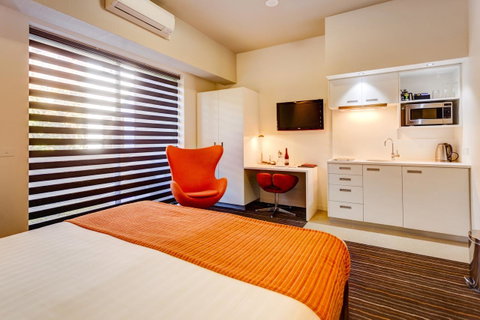 Mantra Charles Hotel - Accommodation Search 39