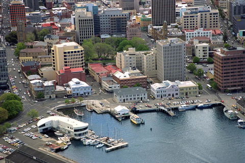 Hobart Waterfront Apartments - Accommodation Search 6