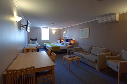 Hobart Waterfront Apartments - Accommodation Search 18