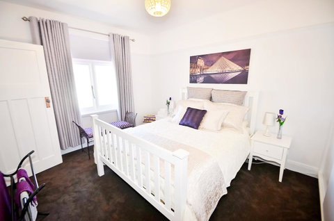 Two Up On York - Accommodation Search 0