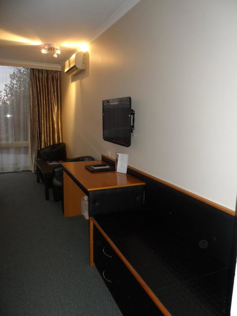 Commodore Regent - Accommodation Search 31