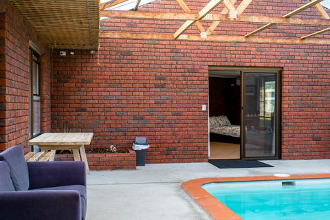 Acton Park Holiday Units - Accommodation Search 18