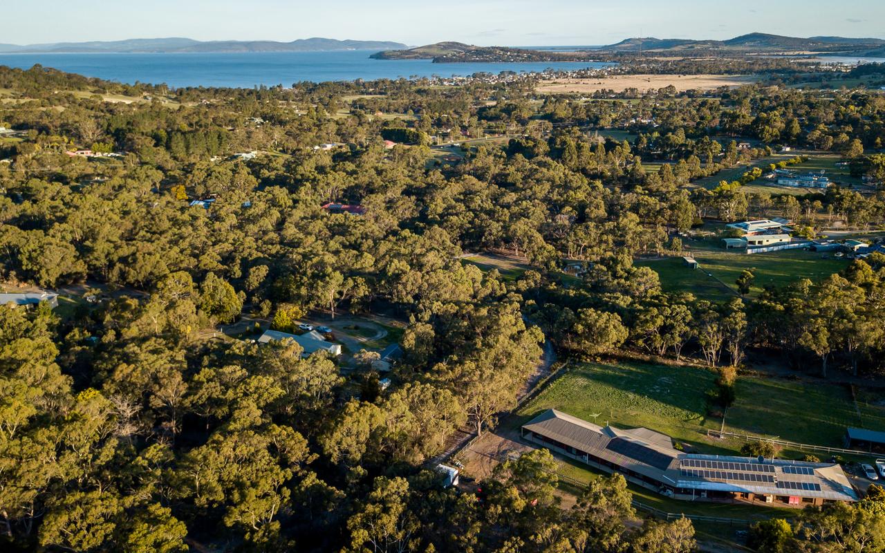 Acton Park TAS Accommodation Search