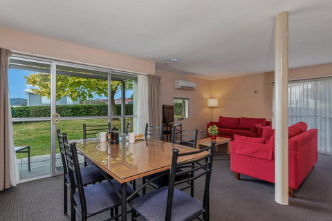 Bay View Villas - Accommodation Search 10