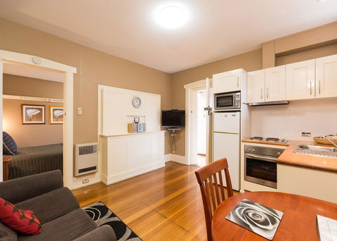 Graham Apartments - Accommodation Search 40