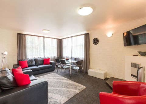 Graham Apartments - Accommodation Search 20