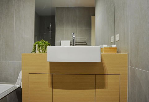 Kangaroo Bay Apartments - Accommodation Search 18
