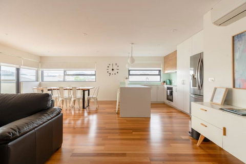 Kangaroo Bay Apartments - Accommodation Search 22