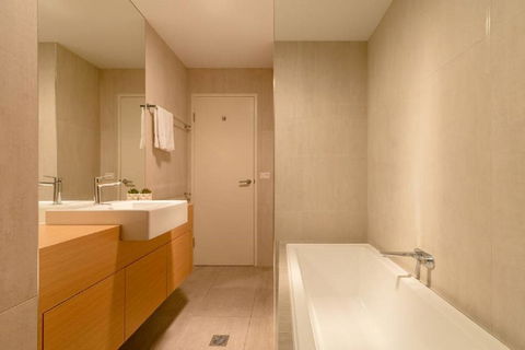 Kangaroo Bay Apartments - Accommodation Search 23