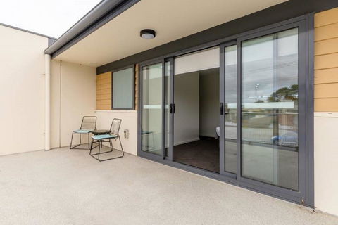 Kangaroo Bay Apartments - Accommodation Search 26