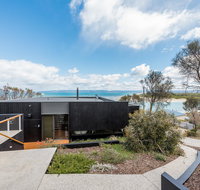 Cocktails with a View - Accommodation Search