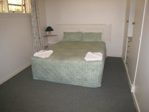 Parklane Motel - Accommodation Search 28