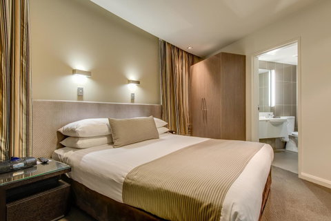 Mantra Collins Hotel - Accommodation Search 31