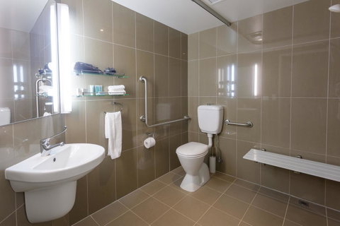 Mantra Collins Hotel - Accommodation Search 19